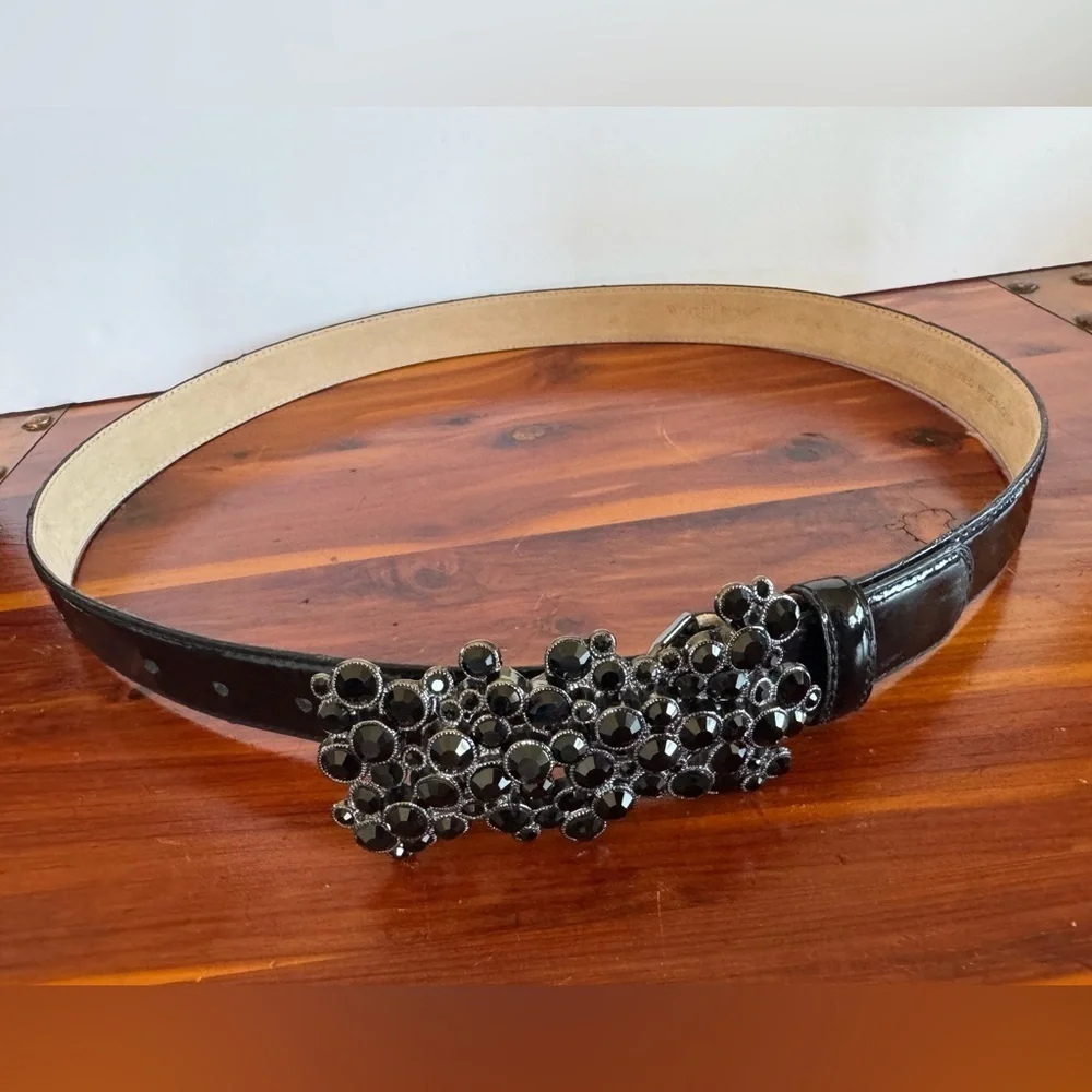 WHBM Cluster of Faux Black Jewel embellished belt black patent leather Large